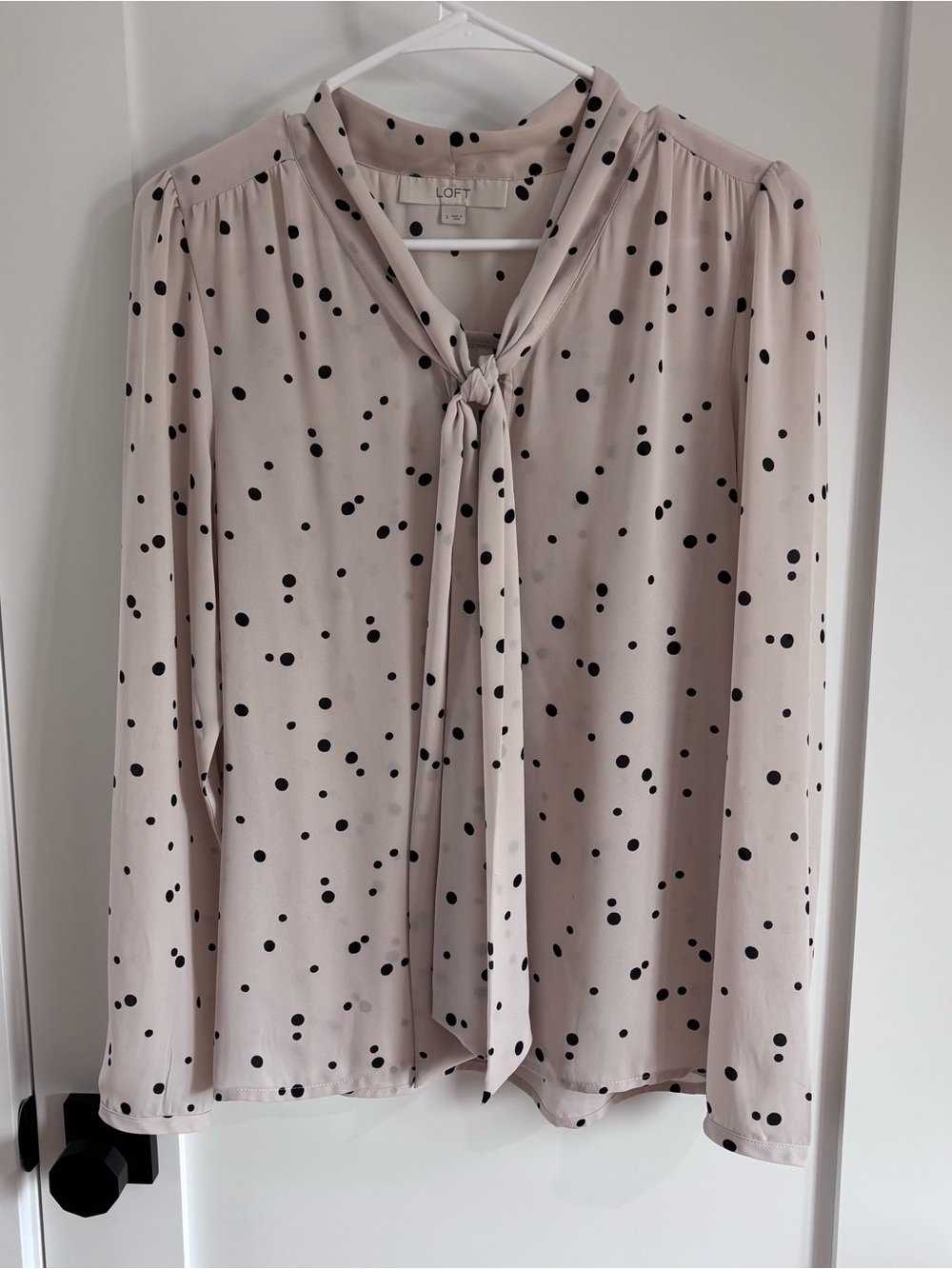 LOFT Polka Dot Tie Neck Blouse Small Cream Black Long Sleeve